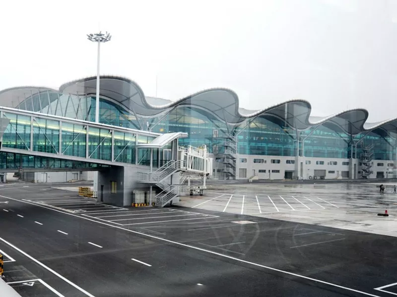 Edifici d'estructura d'acer de gran alçada de l'aeroport